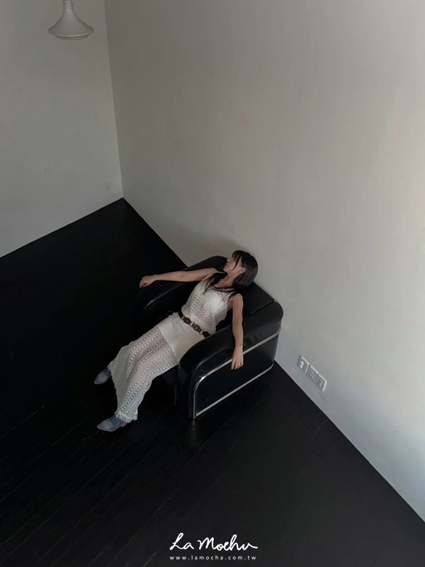 渡假風簍空蕾絲上衣
